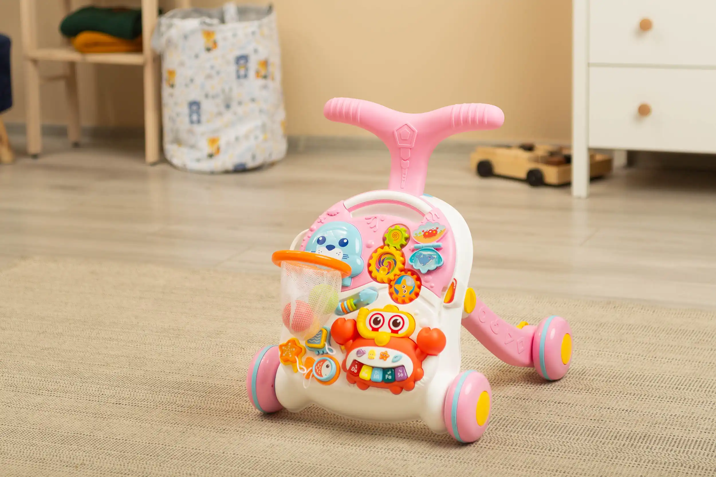 Ходунки 2 в 1 Caretero Spark Pink